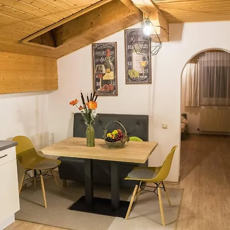 Am Alten Marktplatz Guest house Sankt Anton am Arlberg